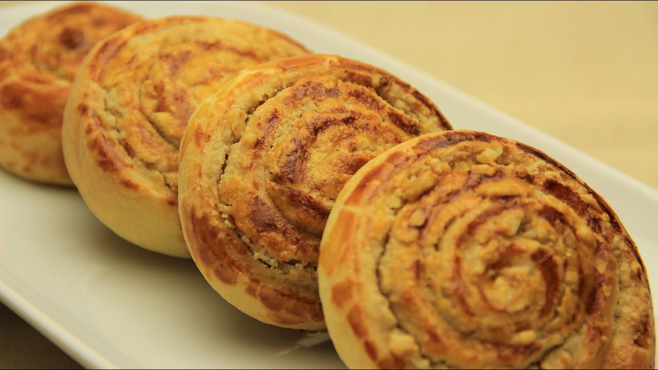 Tahinli Börek Tarifi