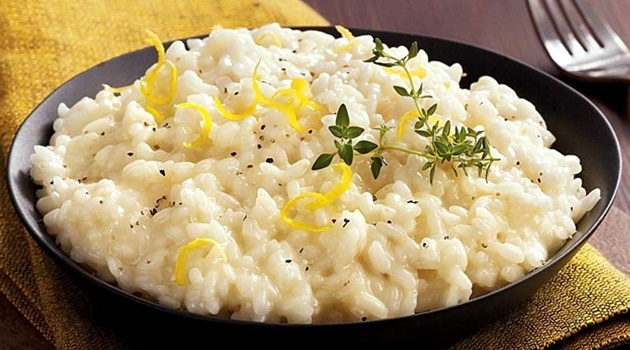 3 Peynirli Risotto Tarifi