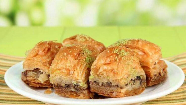 Cevizli Baklava Tarifi