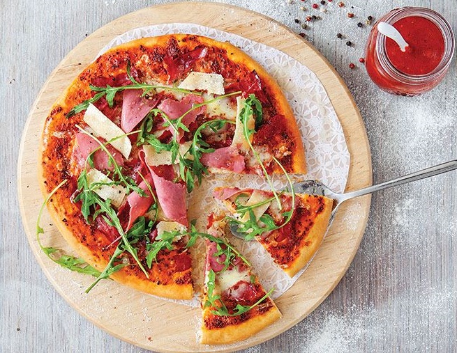 Dana Jambonlu Pizza Tarifi