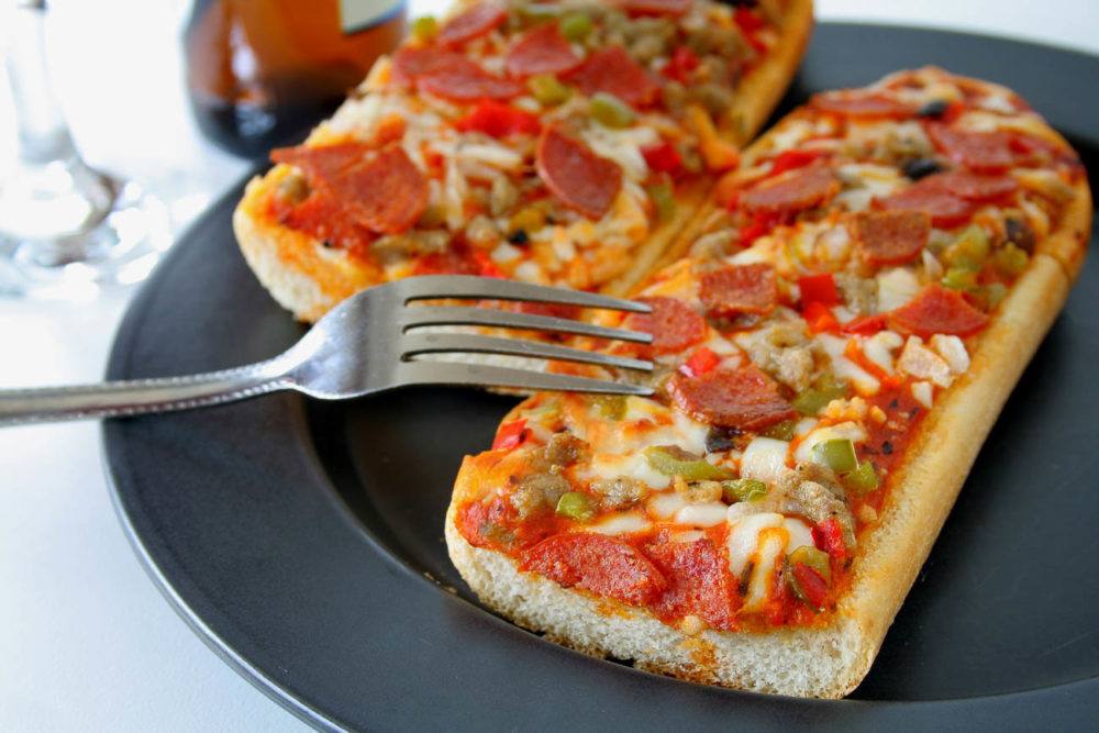 Fırında Pratik Pizza Dilimleri