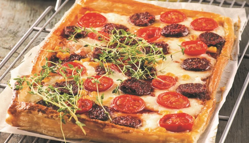 Milföy Hamurunda Pizza Tarifi