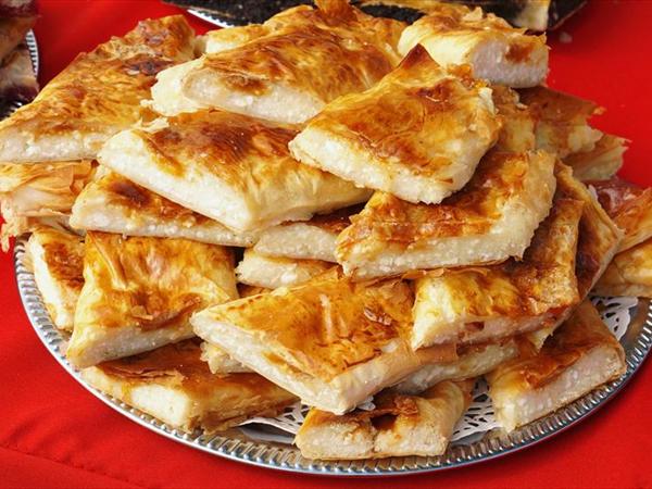 Beyaz Peynirli Börek Tarifi