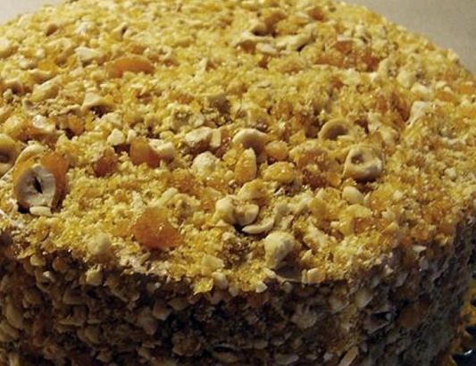 Krokanlı Pasta Tarifi