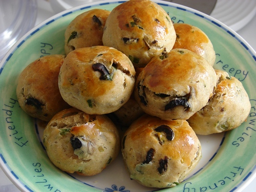 Zeytinli Çörek Tarifi