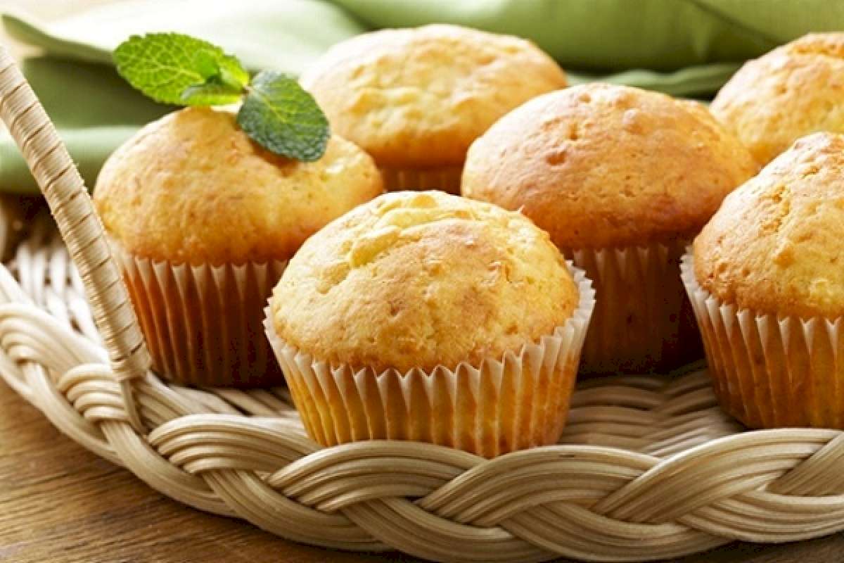 Kuru Meyveli Muffin